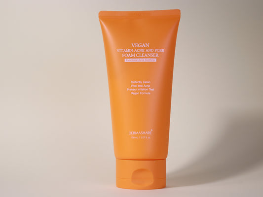DermaShare Vegan Vitamin Acne & Pore Foam Cleanser (Naranja)