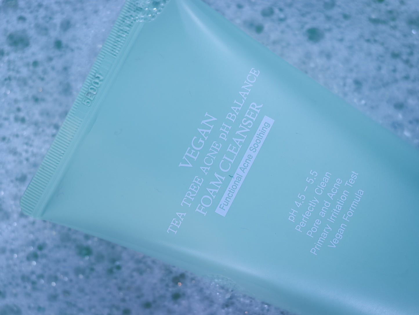 DermaShare Vegan Tea Tree Acne pH Balance Foam Cleanser